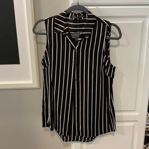 Suzy Shirt Black and White Striped Sleeveless Blouse Size S NWT